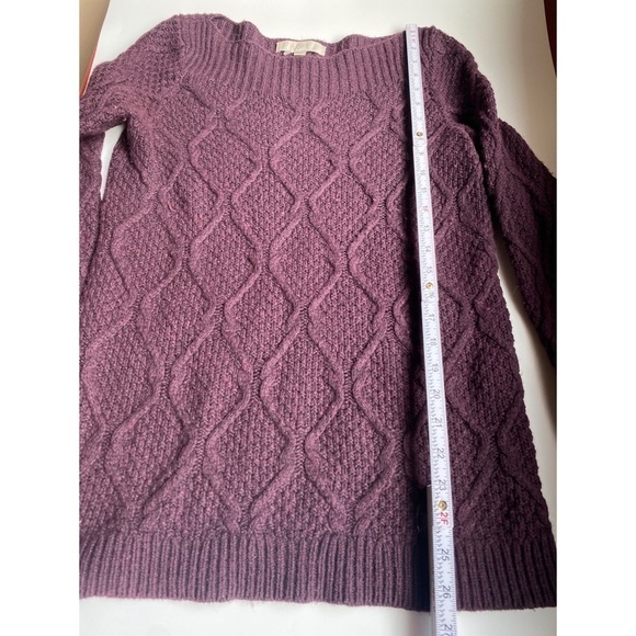 Ann Taylor Loft Cable Knit Long Sleeve Sweater - Picture 7 of 8